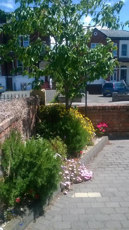 Bed and Breakfast Vale House Southport Exterior foto